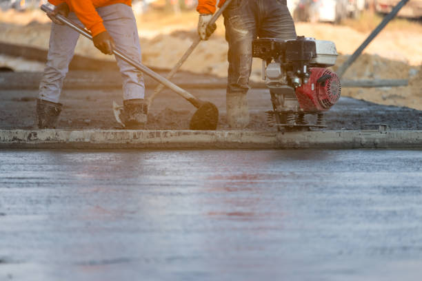 Best Concrete Flooring Contractor  in Newman, CA